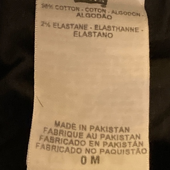 Black Levi's legging jeans size OM - Picture 3 of 3